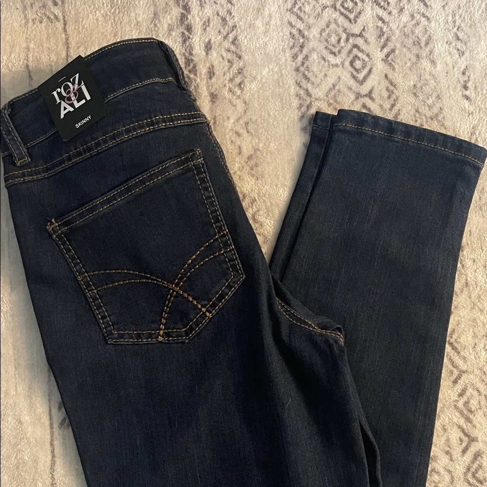 Roz & Alo Dark Blue Denim Jeans size 4